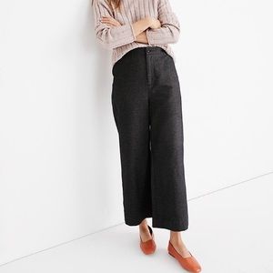 Huston Pull-On Crop Pants in Herringbone